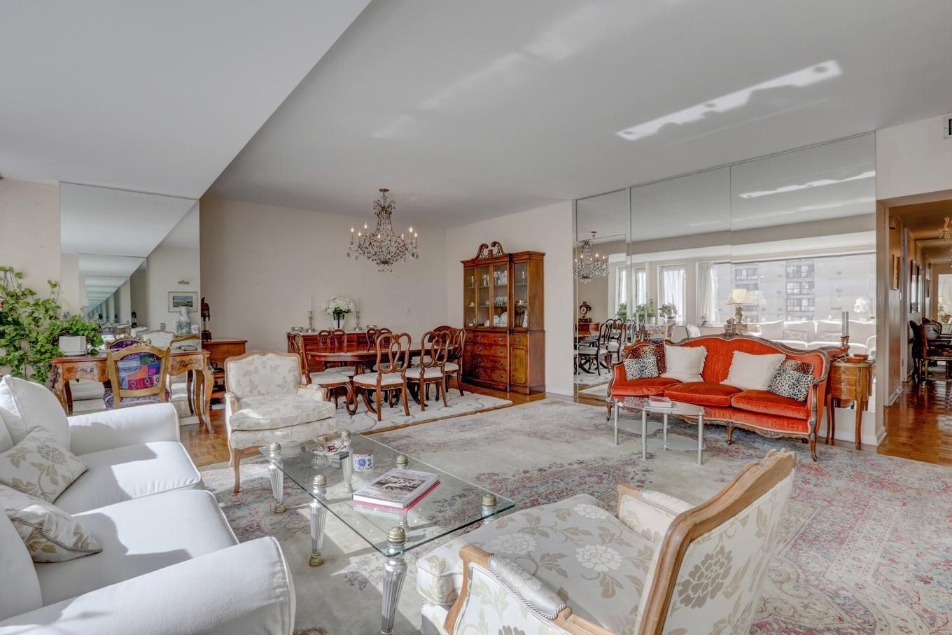 Salon - 512-1455 Rue Sherbrooke O., Montréal (Ville-Marie), QC - Indoor Photo Showing Living Room