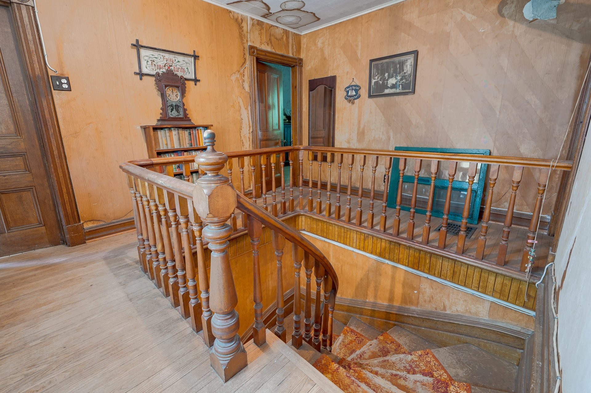 Escalier - 9 - 11 Rue Davidson, Hudson, QC