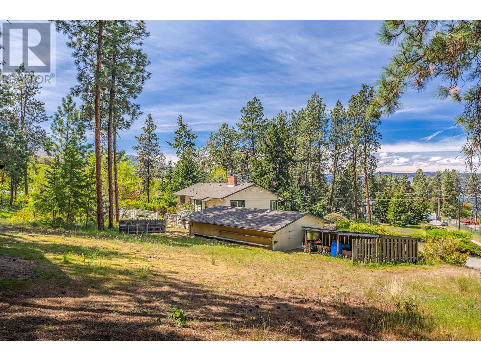 4729 Lakeshore Road, Kelowna, BC - Outdoor With View