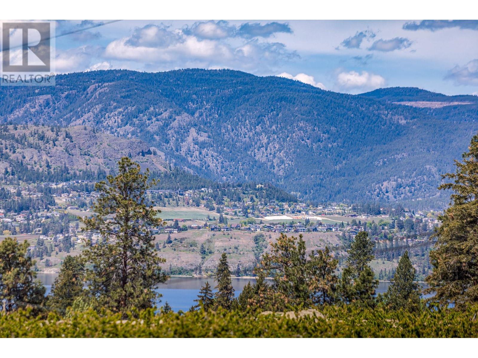 4729 Lakeshore Road, Kelowna, BC - Outdoor With View