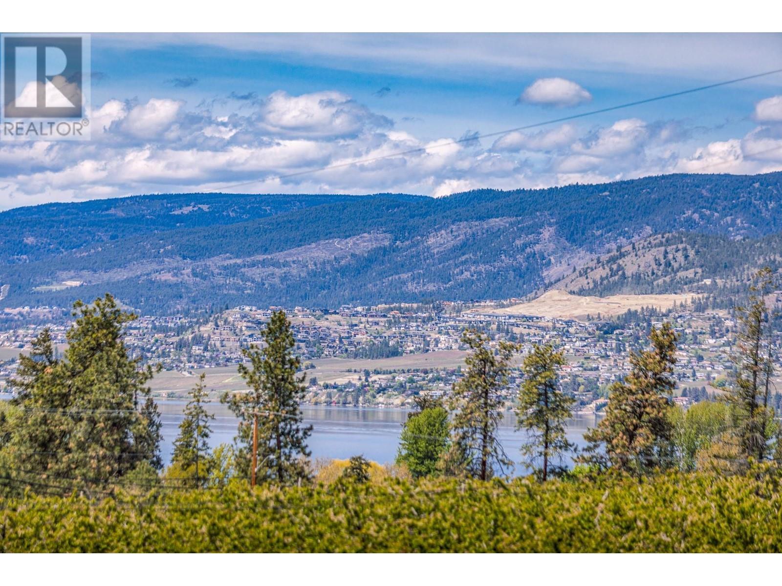4729 Lakeshore Road, Kelowna, BC - Outdoor With View
