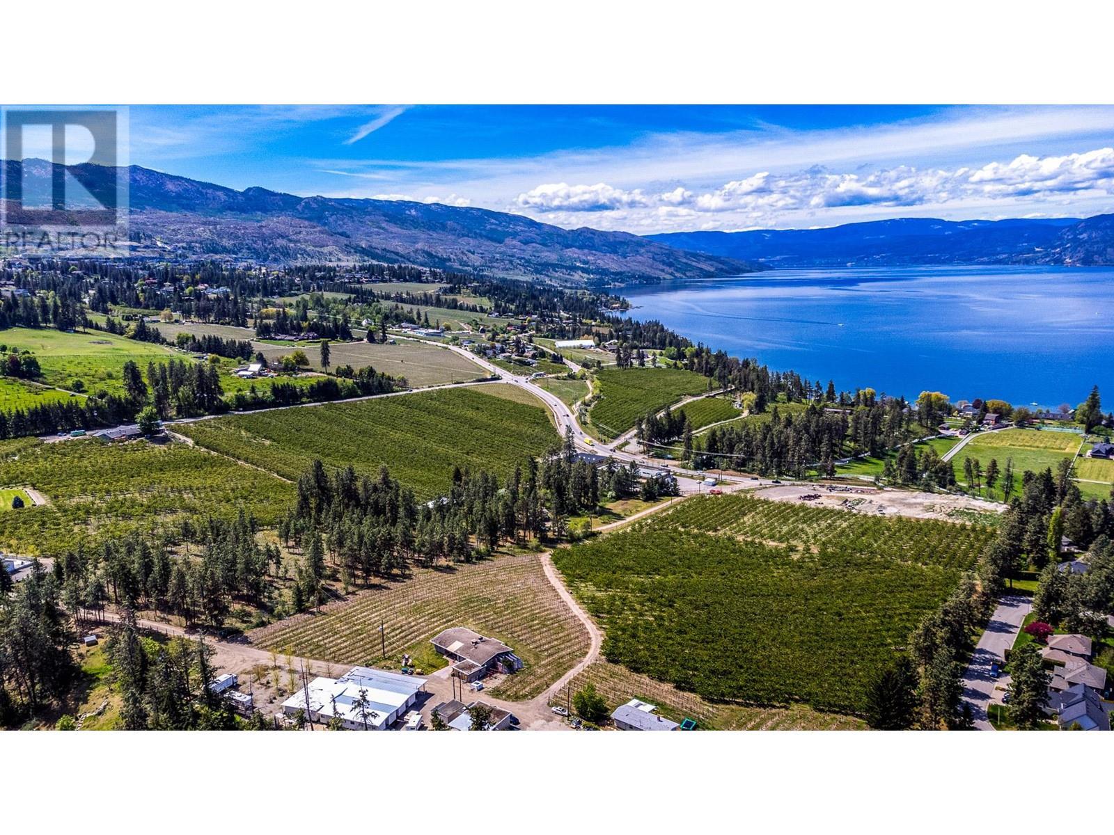 4729 Lakeshore Road, Kelowna, BC - Outdoor With Body Of Water With View