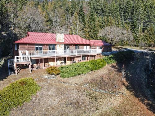 12185 Highway 3A, Boswell, BC - Outdoor