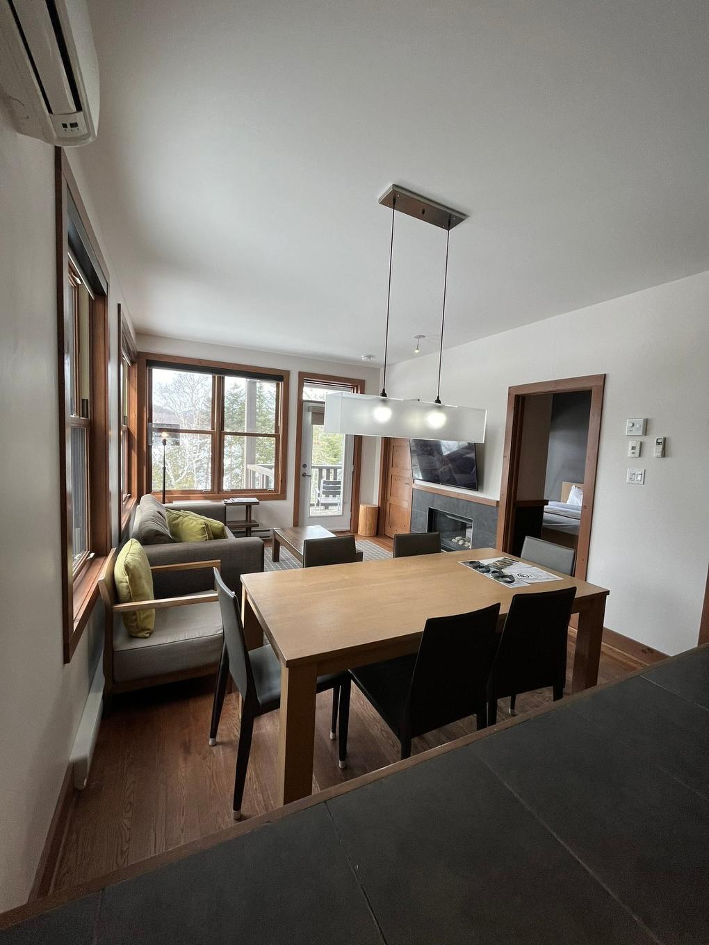 Dining room - 3202-2240 Ch. Du Lac-Supérieur, Lac-Supérieur, QC - Indoor