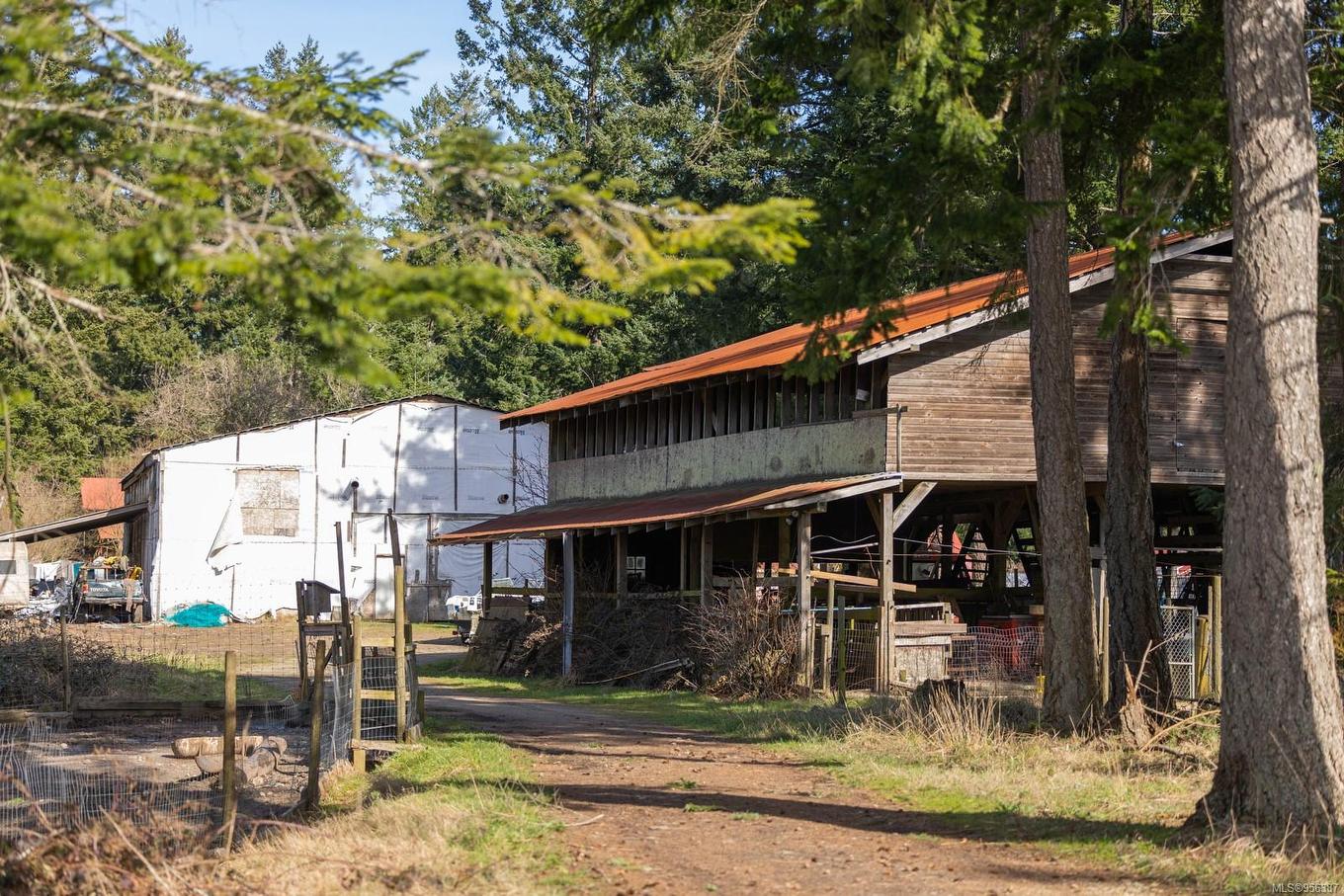 243 Cape Mudge Rd, Quadra Island, BC - Outdoor