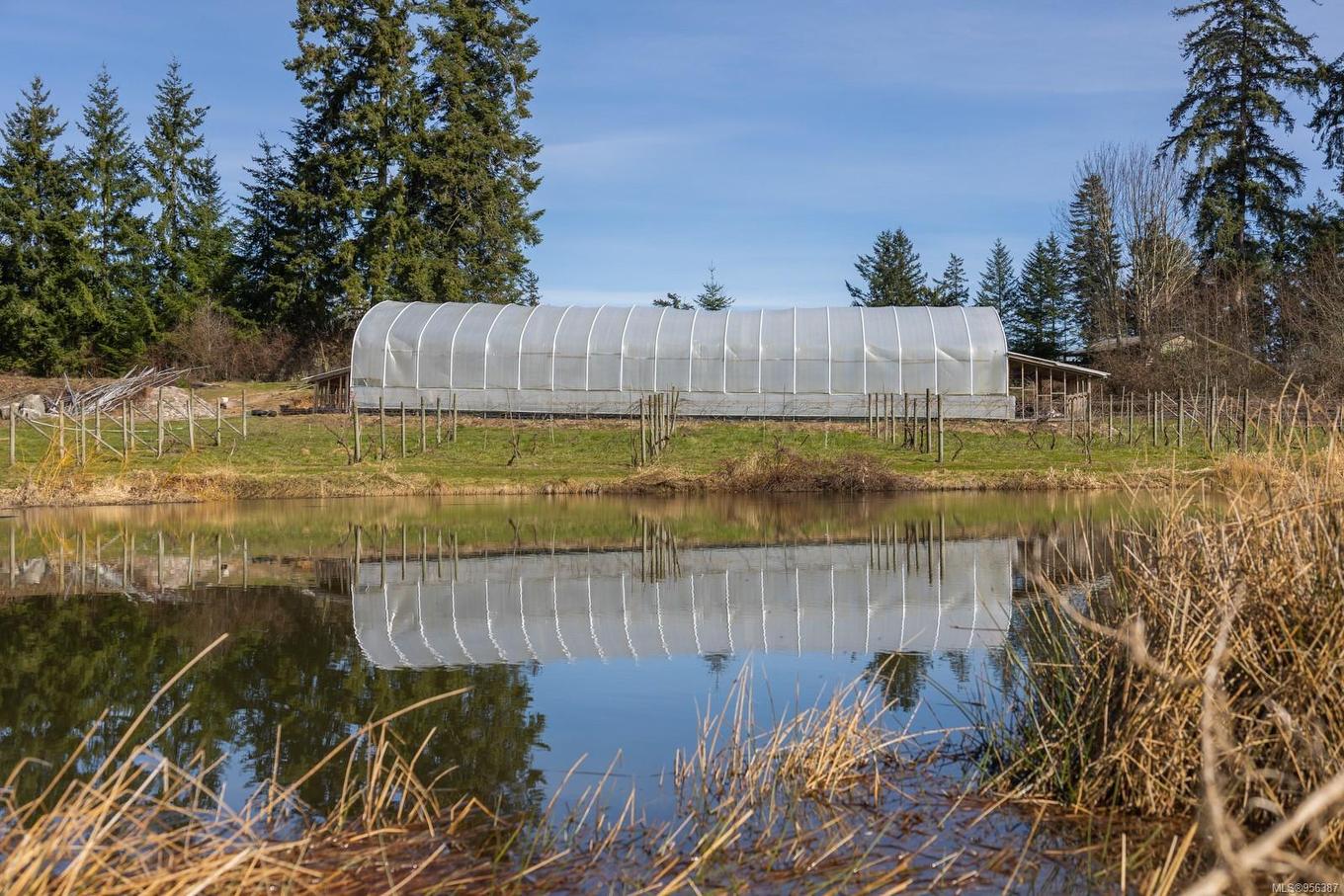 243 Cape Mudge Rd, Quadra Island, BC - Outdoor