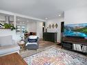 1241 Lawson Avenue, Kelowna, BC  - Indoor Photo Showing Living Room 
