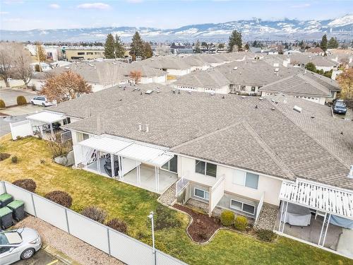 20-1874 Parkview Crescent, Kelowna, BC - Outdoor With View