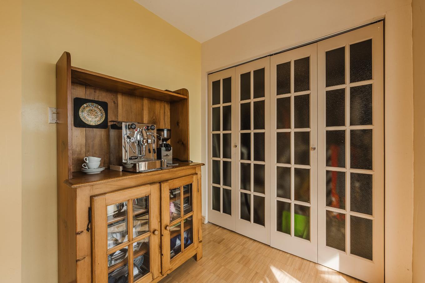 Rangement - 634-2600 Av. Pierre-Dupuy, Montréal (Ville-Marie), QC - Indoor Photo Showing Other Room