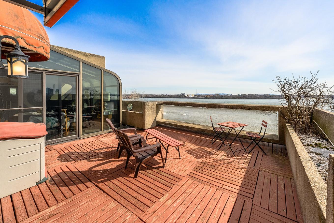 Vue d'ensemble - 634-2600 Av. Pierre-Dupuy, Montréal (Ville-Marie), QC - Outdoor With Deck Patio Veranda With View