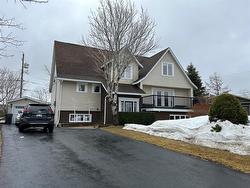 15 Rodes Place  Mount Pearl, NL A1N 3B8