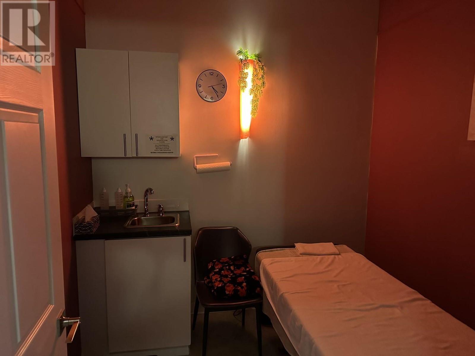 3003 Cambie Street, Vancouver, BC