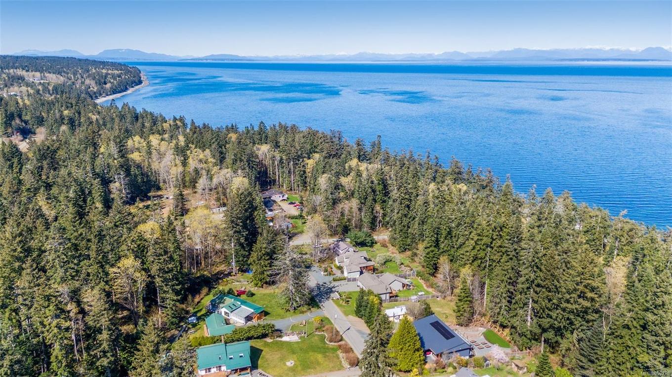 6148 Aldergrove Dr, Courtenay, BC - Outdoor With Body Of Water With View
