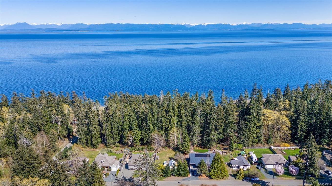 6148 Aldergrove Dr, Courtenay, BC - Outdoor With Body Of Water With View