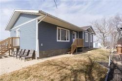 6012 9A HWY  St Andrews, MB R1A 4C1