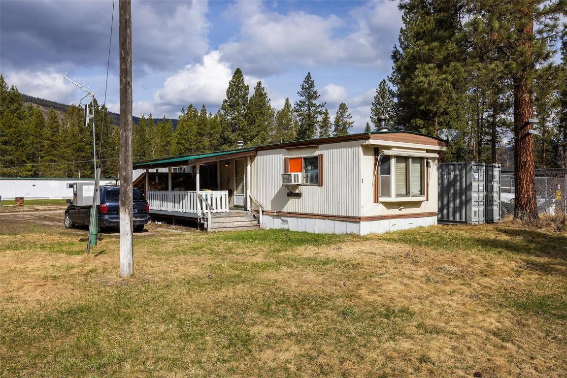 85 Ernest Avenue, Beaverdell, BC - Outdoor