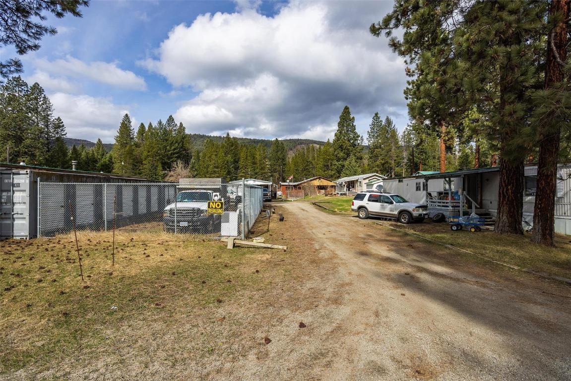 85 Ernest Avenue, Beaverdell, BC - Outdoor