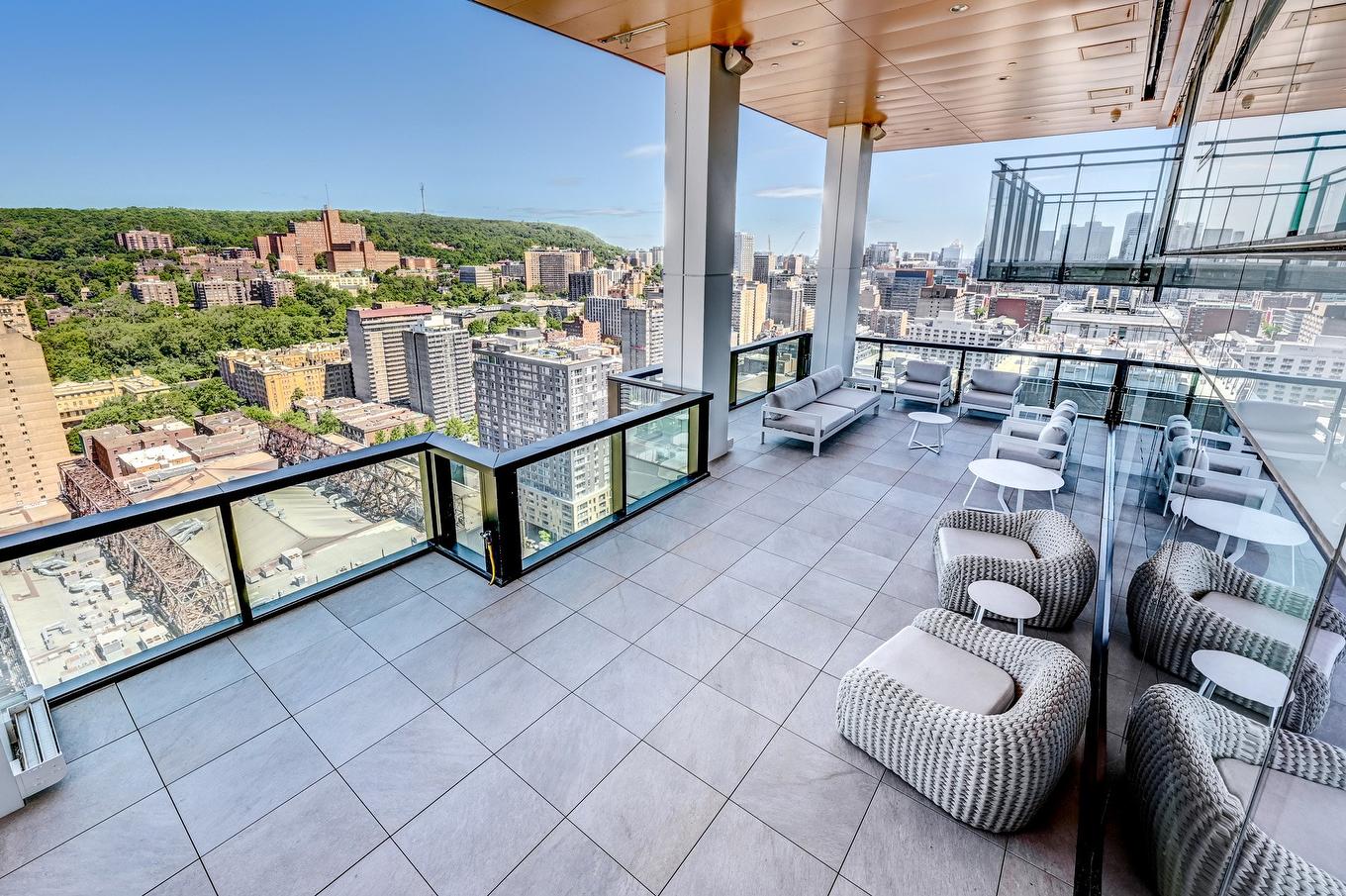 Terrasse - 3502-1111 Av. Atwater, Westmount, QC - With Exterior