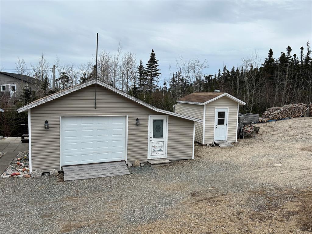 76B Memorial Drive, Lumsden, NL