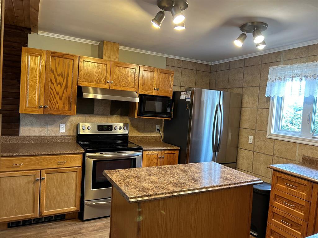 76B Memorial Drive, Lumsden, NL