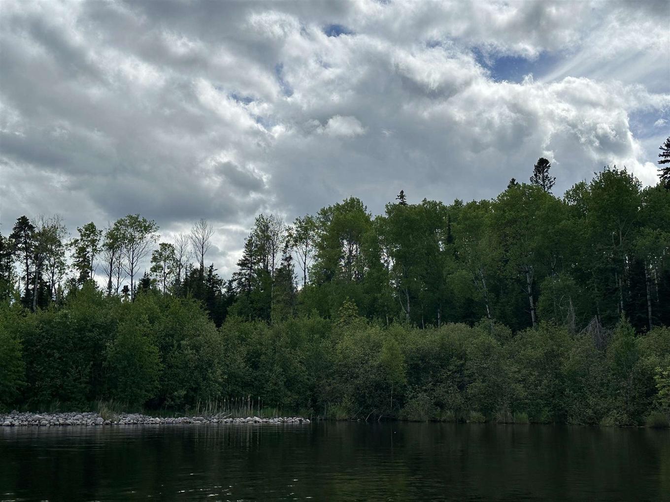 200 St. Pauls Bay, Red Lake, ON