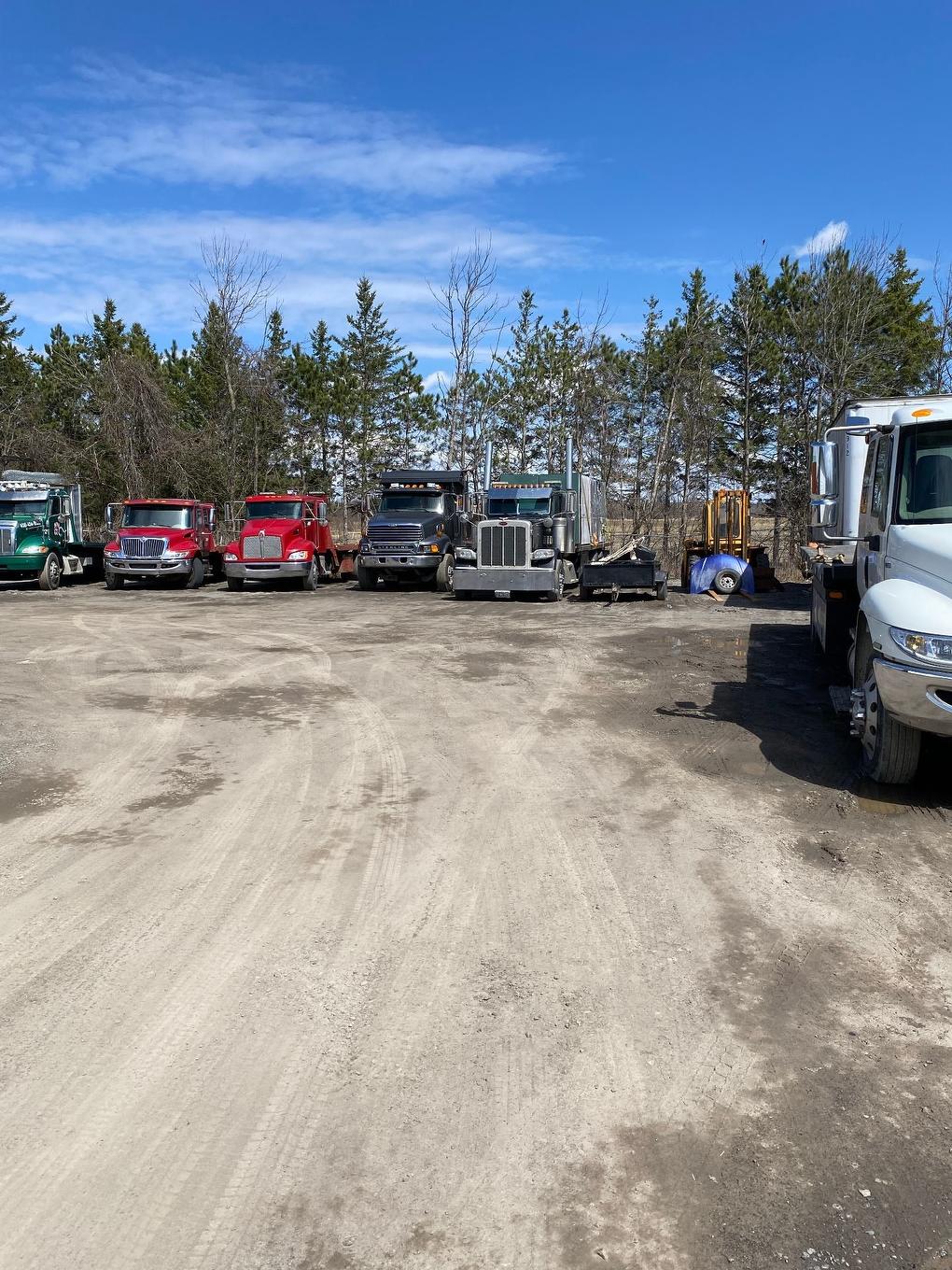 Backyard - 975 Ch. Rhéaume, Saint-Michel, QC -