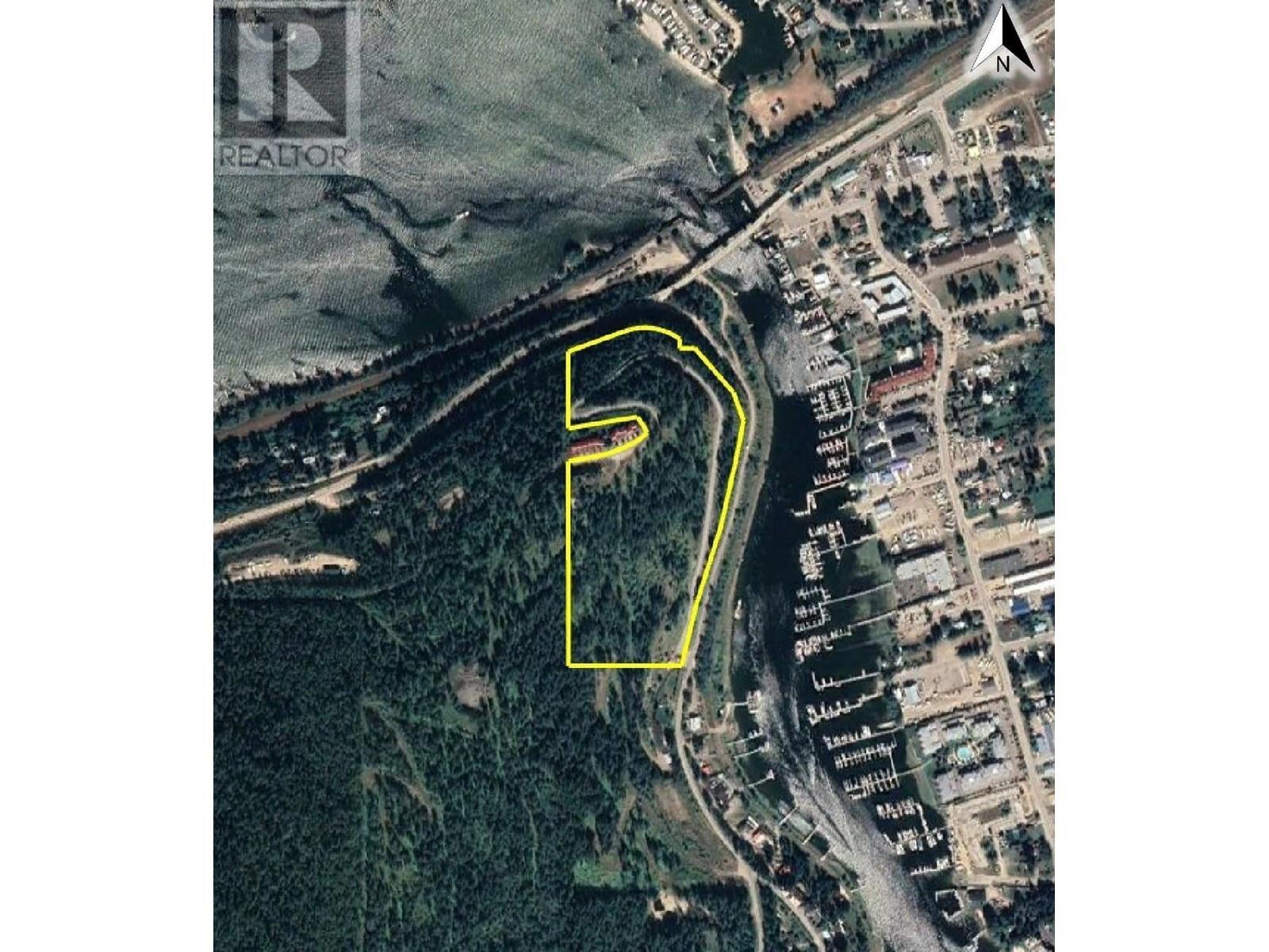 500 Old Spallumcheen Road, Sicamous, BC