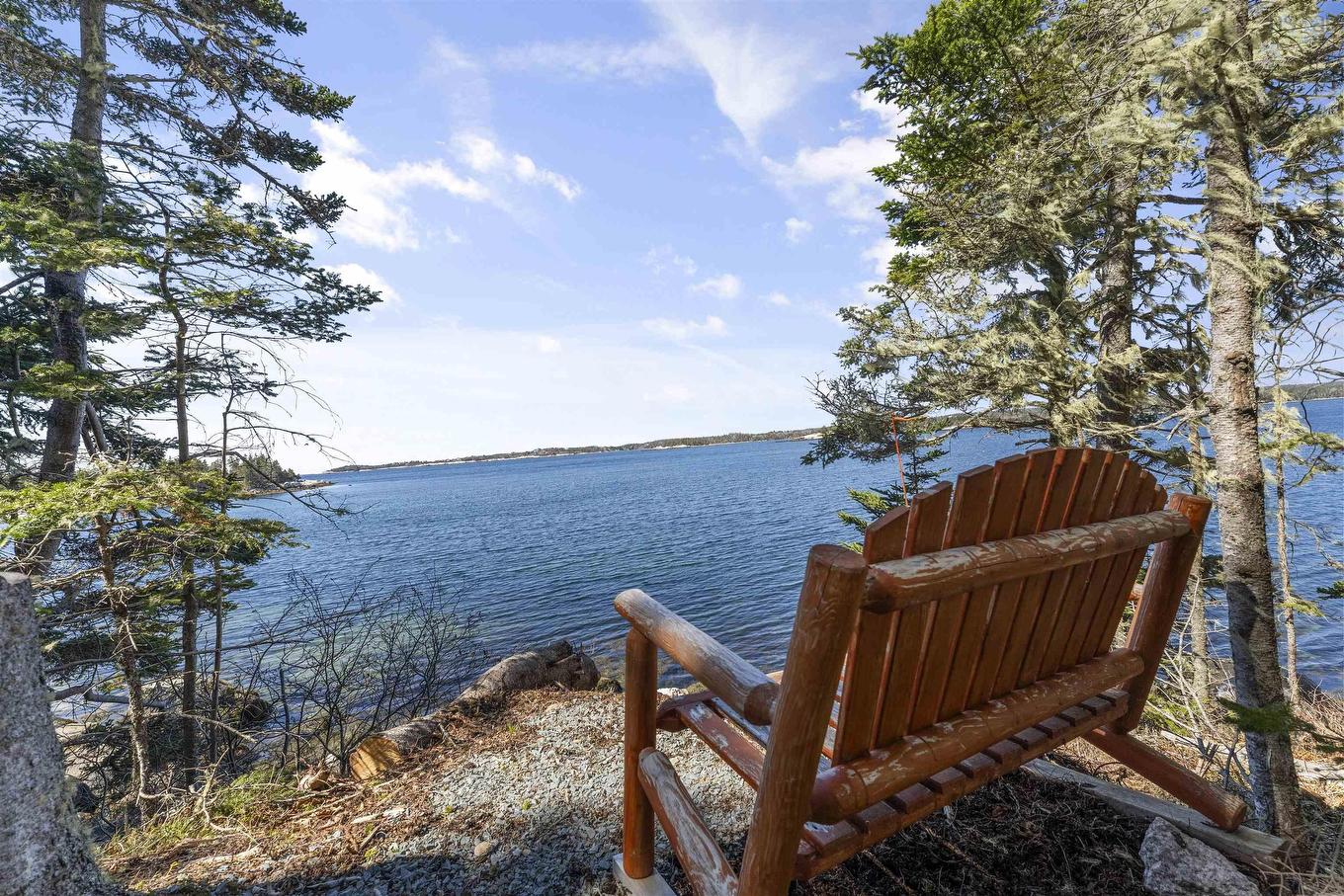 667 Shad Point Parkway, Blind Bay, NS