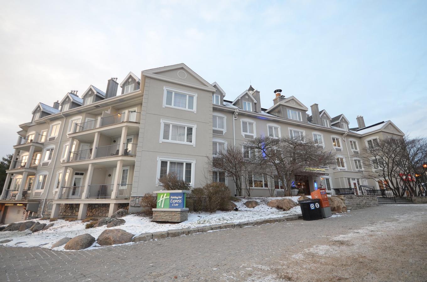 Façade - 336-160 Ch. Du Curé-Deslauriers, Mont-Tremblant, QC - Outdoor With Balcony With Facade