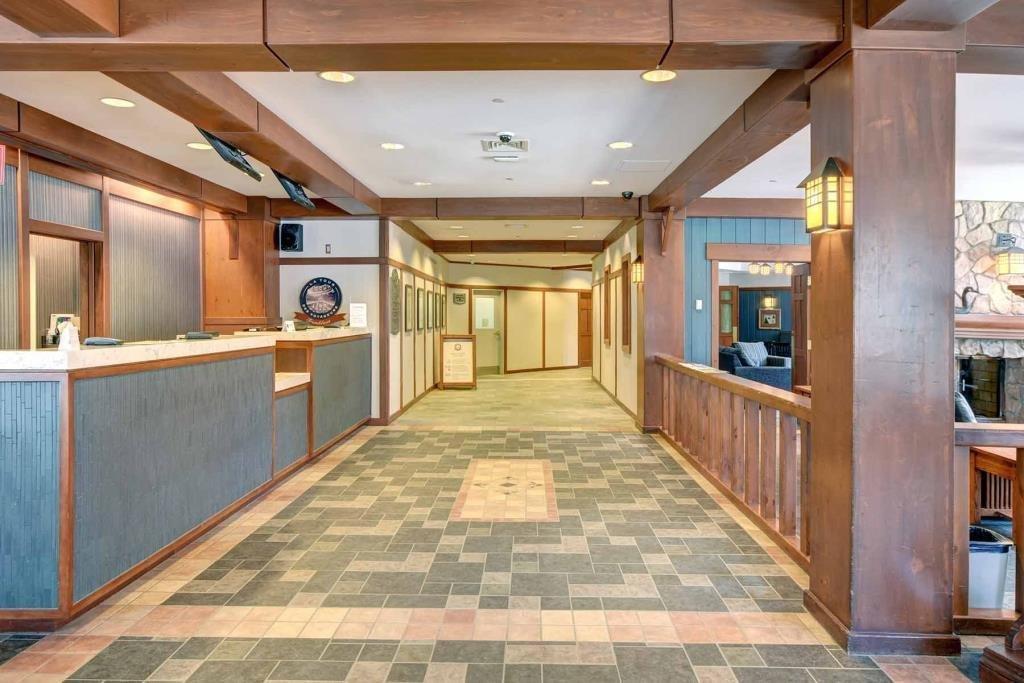 Autre - 142-151 Ch. Du Curé-Deslauriers, Mont-Tremblant, QC - Indoor Photo Showing Other Room