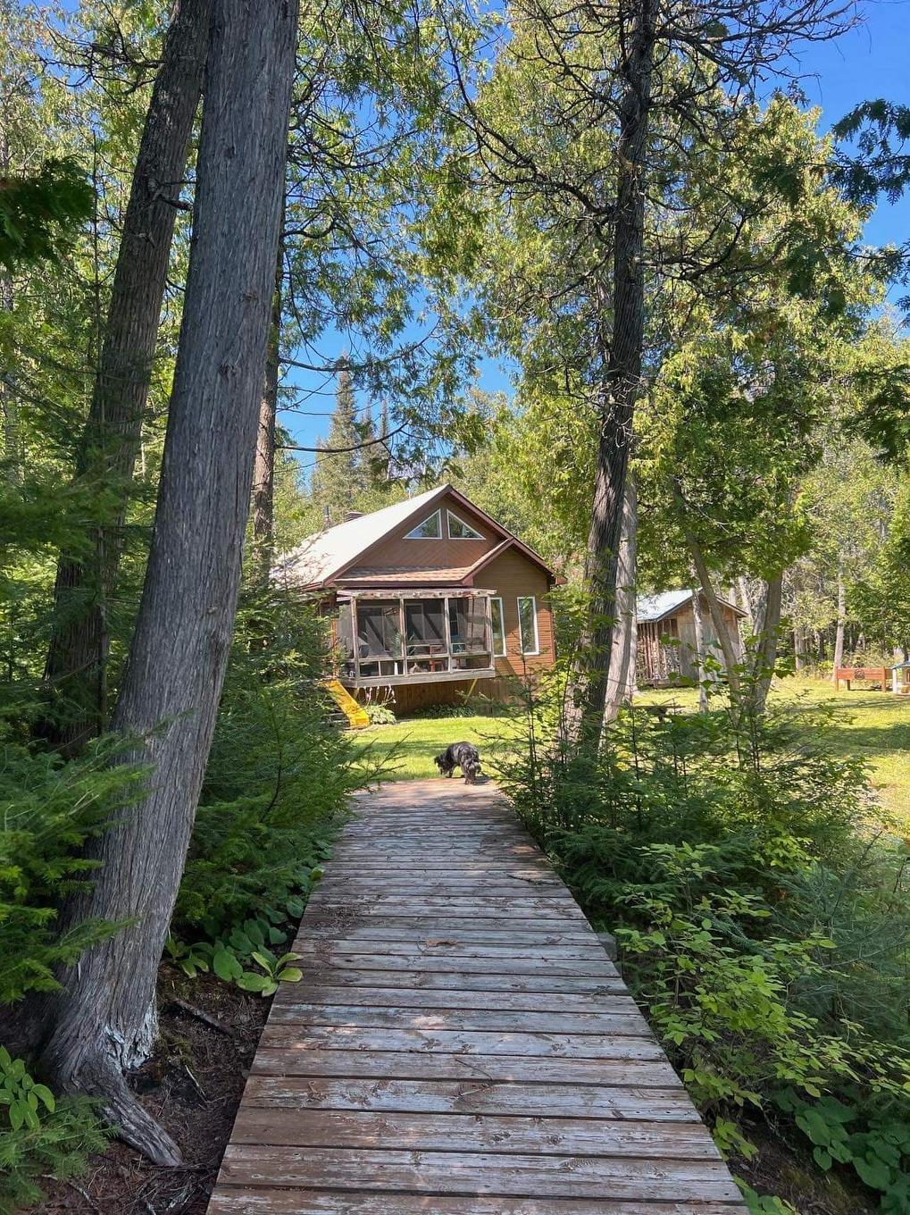 Façade - 1M Lac Dasserat, Rouyn-Noranda, QC - Outdoor