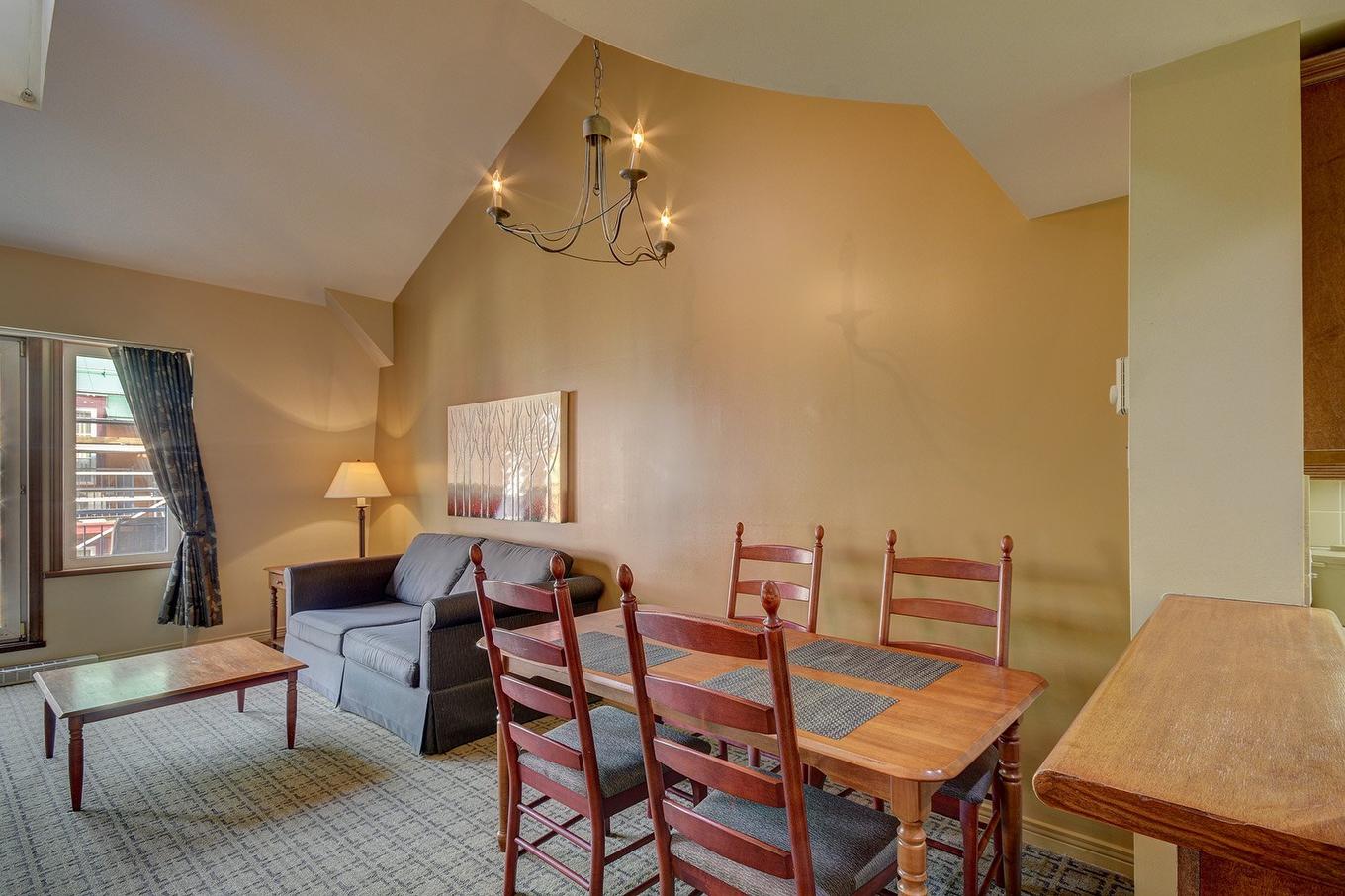 Dining room - 405-118 Ch. De Kandahar, Mont-Tremblant, QC - Indoor