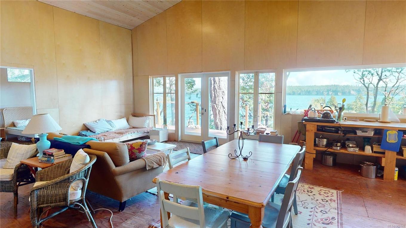 Lt 12 Ruxton Island, Ruxton Island, BC - Indoor