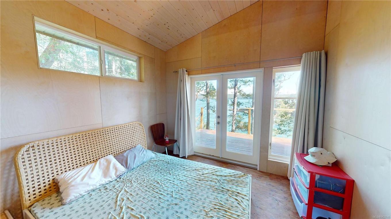 Lt 12 Ruxton Island, Ruxton Island, BC - Indoor Photo Showing Bedroom