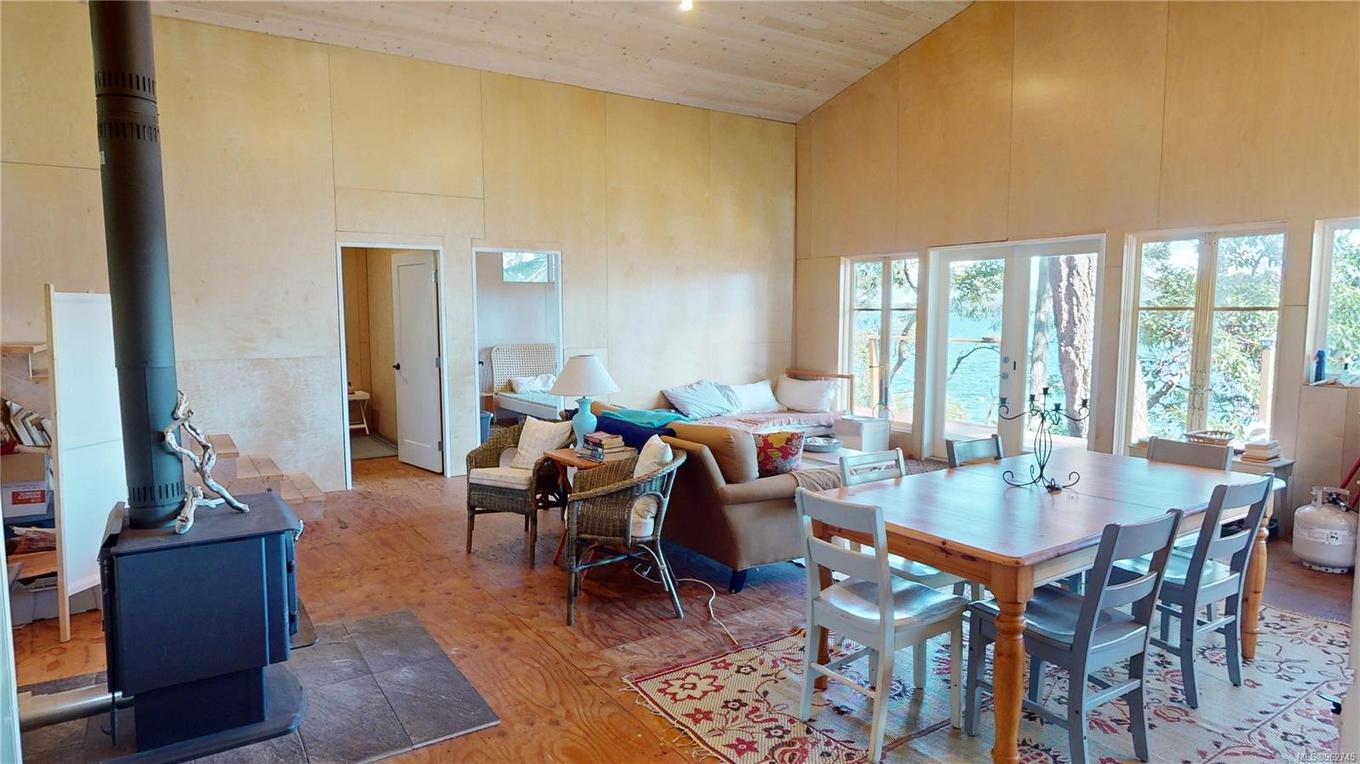 Lt 12 Ruxton Island, Ruxton Island, BC - Indoor