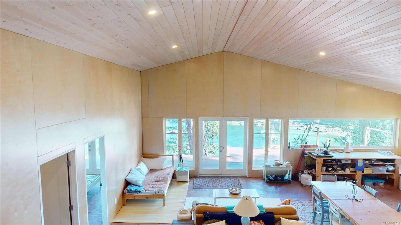 Lt 12 Ruxton Island, Ruxton Island, BC - Indoor