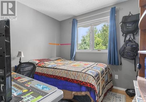422 Perreault Lane, Saskatoon, SK - Indoor Photo Showing Bedroom