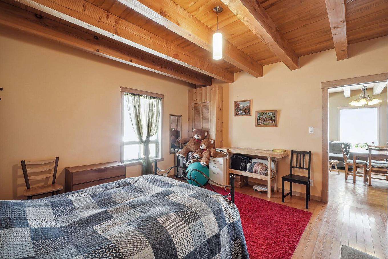 Bedroom - 81 Rg Des Étangs, Mont-Saint-Hilaire, QC - Indoor Photo Showing Bedroom