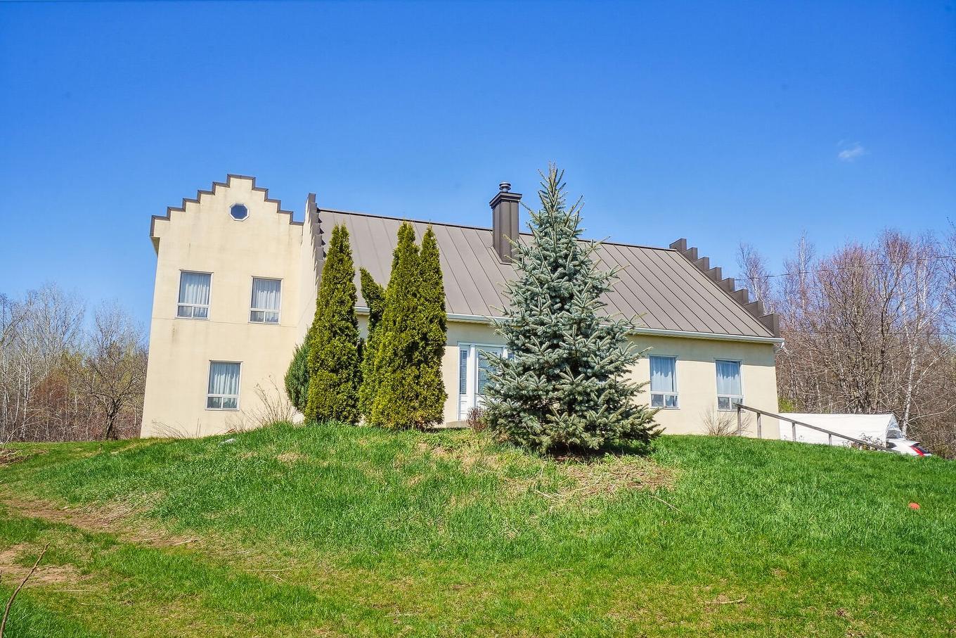 Frontage - 81 Rg Des Étangs, Mont-Saint-Hilaire, QC - Outdoor