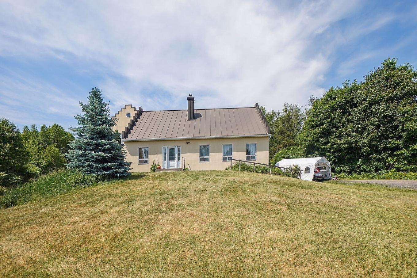 Frontage - 81 Rg Des Étangs, Mont-Saint-Hilaire, QC - Outdoor