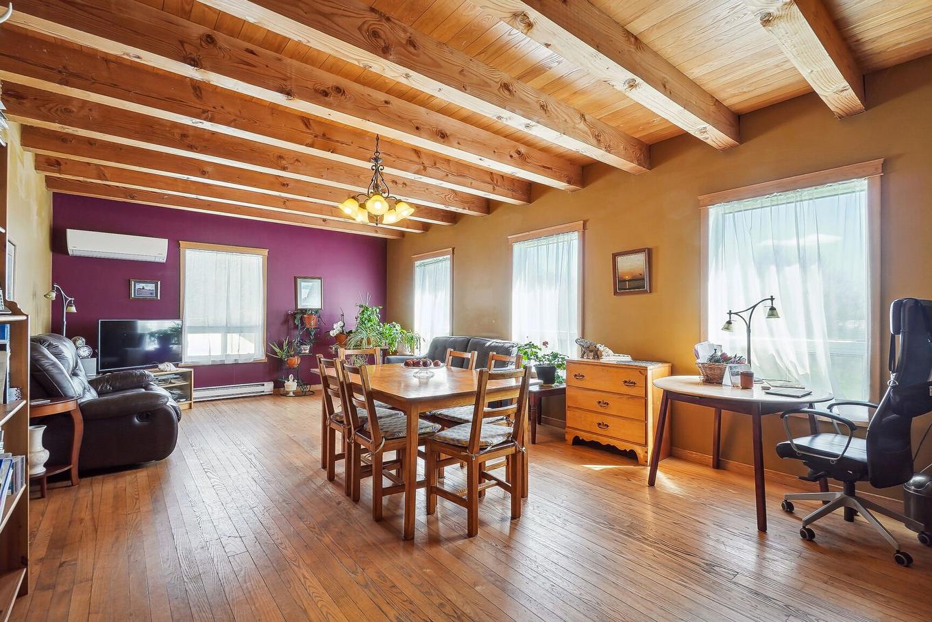 Dining room - 81 Rg Des Étangs, Mont-Saint-Hilaire, QC - Indoor Photo Showing Dining Room