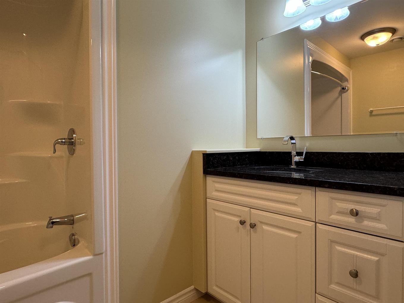 207 516 Macewen Road, Summerside, PE