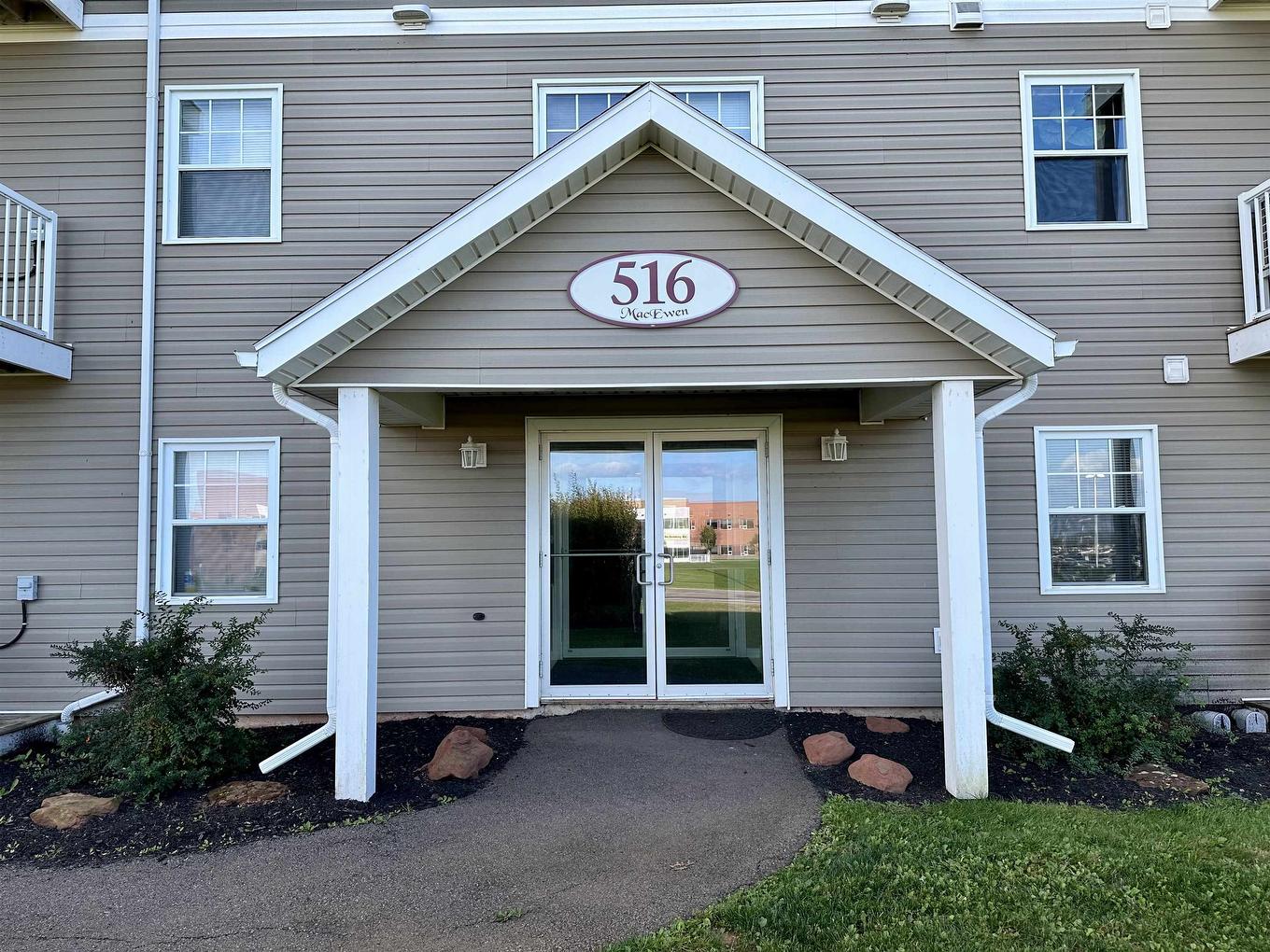 207 516 Macewen Road, Summerside, PE