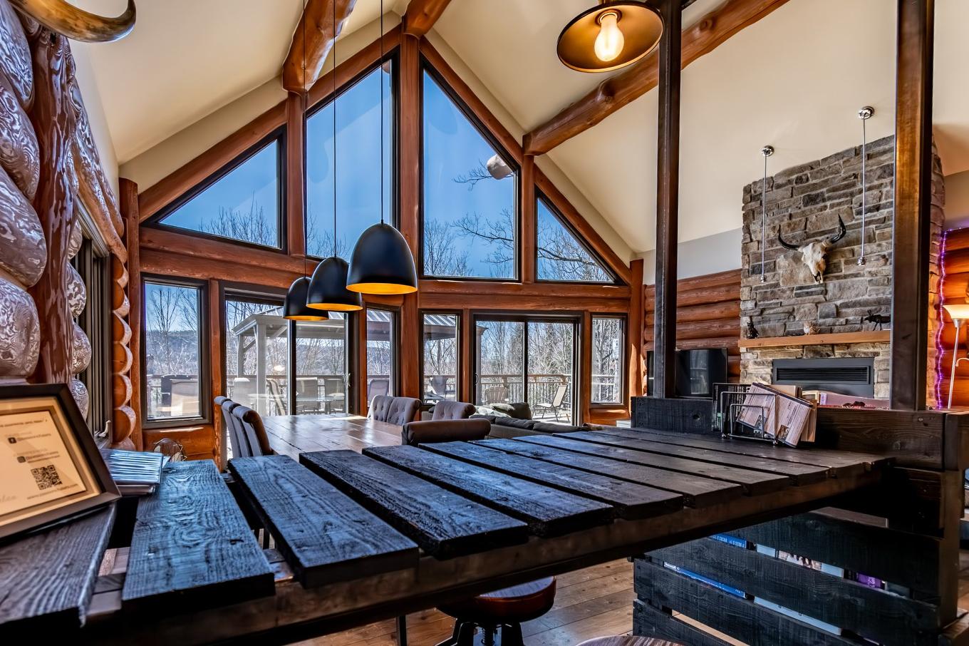 Dinette - 2 Ch. Du Boisé, Mandeville, QC - Indoor Photo Showing Other Room