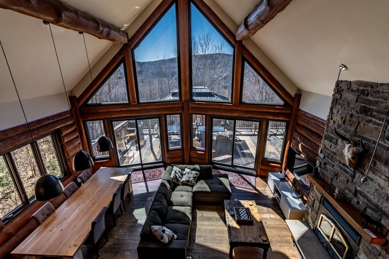 Overall view - 2 Ch. Du Boisé, Mandeville, QC - Indoor Photo Showing Other Room With Fireplace