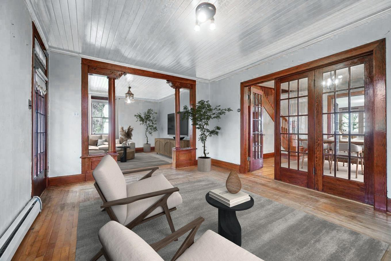 Boudoir - 1066 Ch. De La Montagne, Mont-Saint-Hilaire, QC - Indoor Photo Showing Living Room