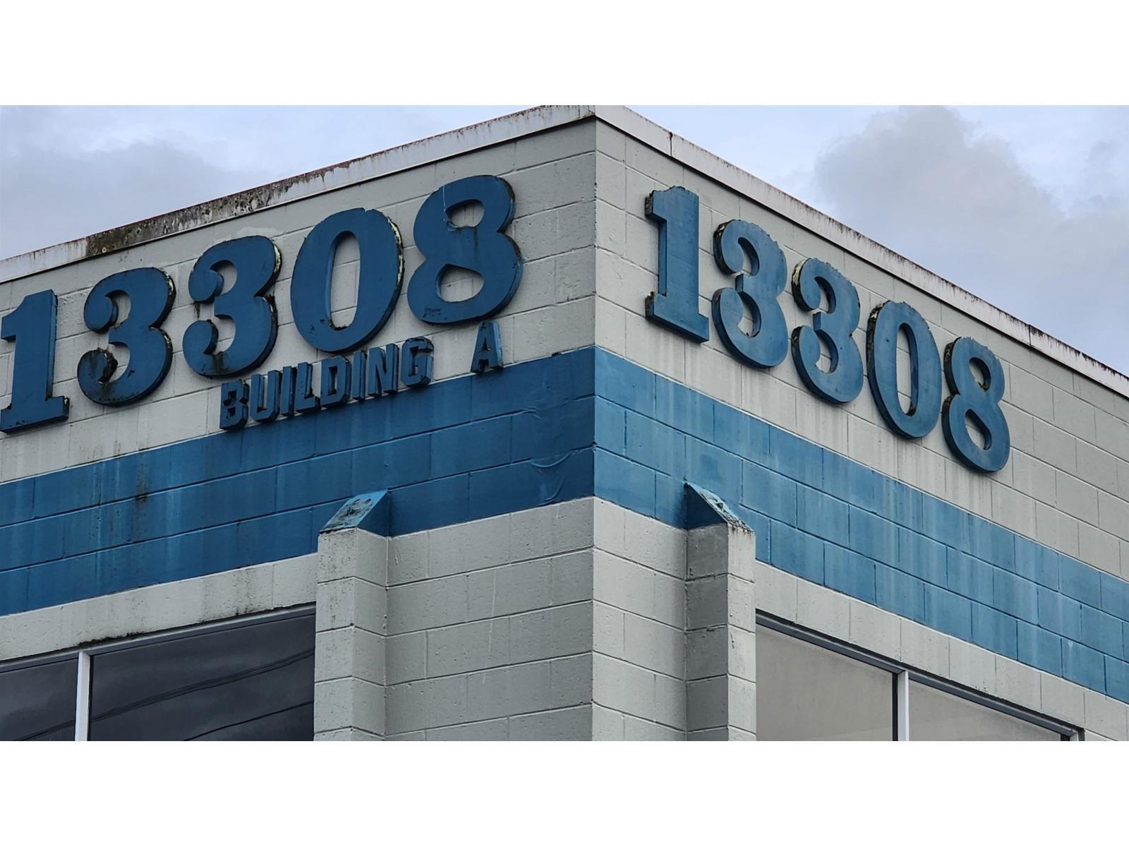 222 13308 76 Avenue, Surrey, BC