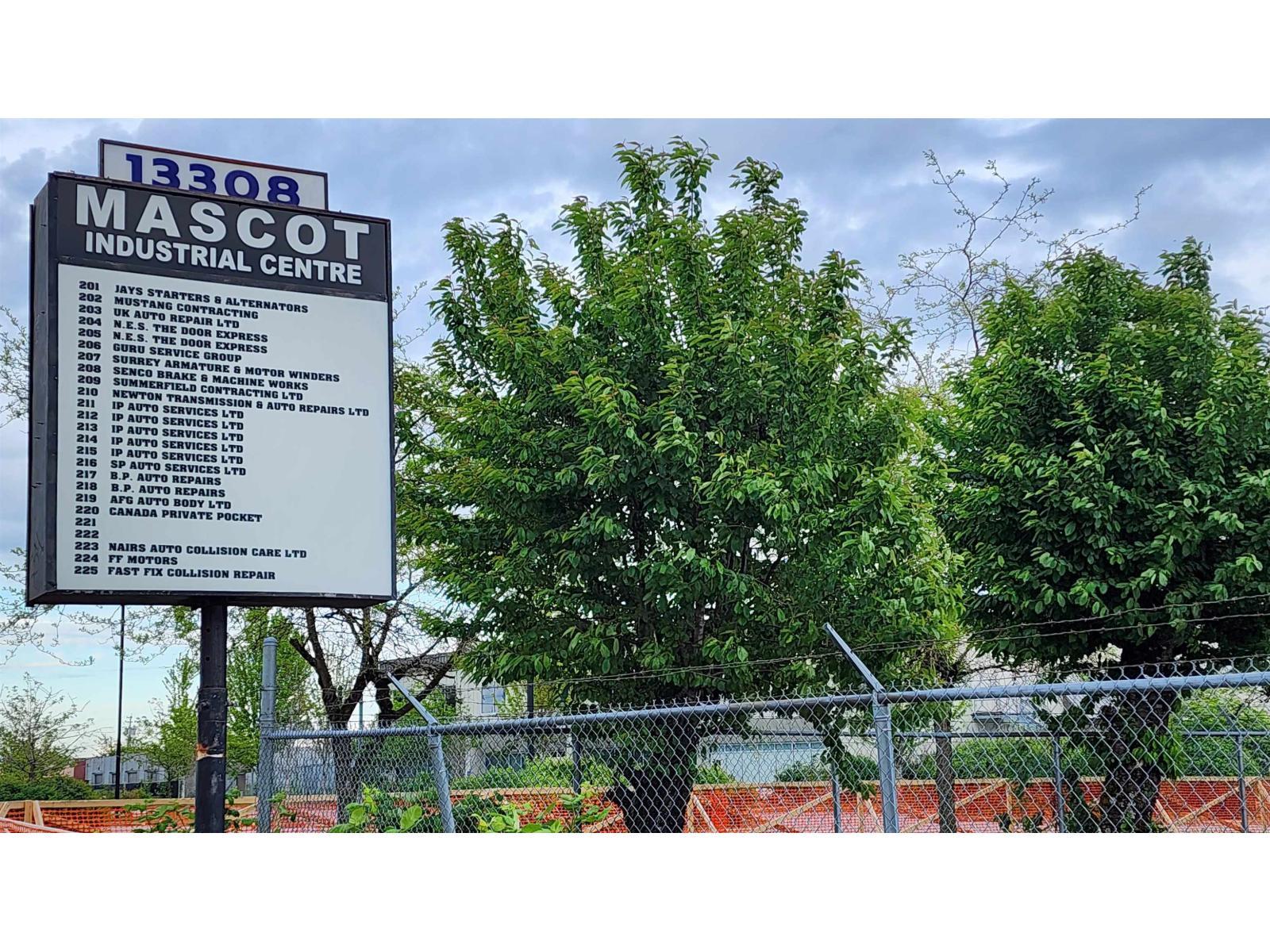 222 13308 76 Avenue, Surrey, BC