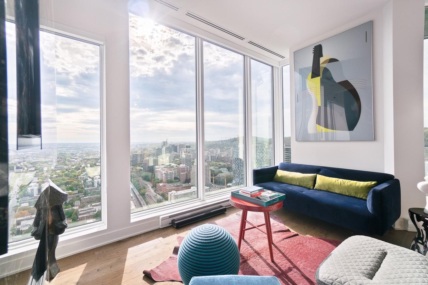 Living room - Ph-5308-1288 Rue St-Antoine O., Montréal (Ville-Marie), QC - Indoor Photo Showing Living Room