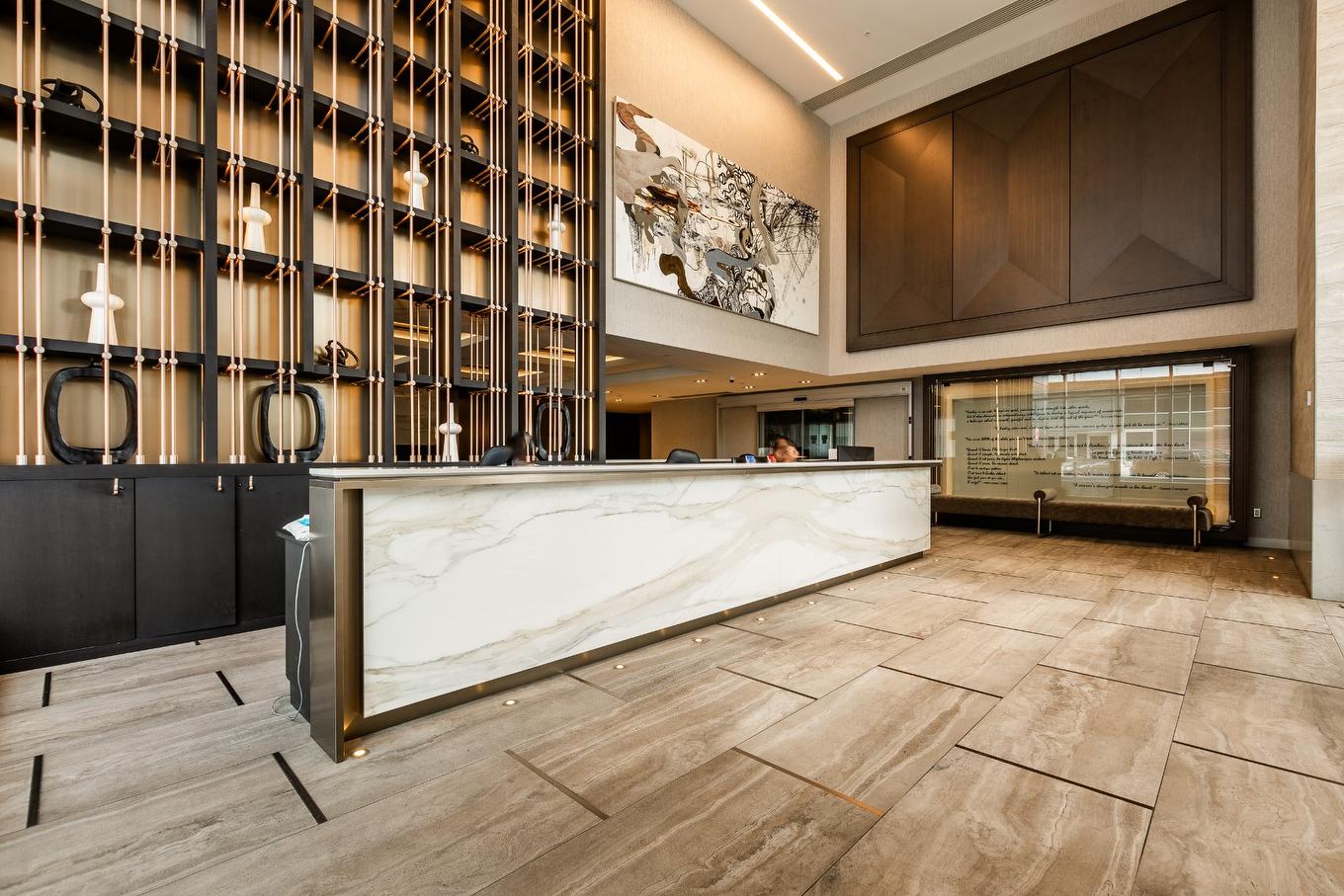 Hall - Ph-5308-1288 Rue St-Antoine O., Montréal (Ville-Marie), QC - Indoor